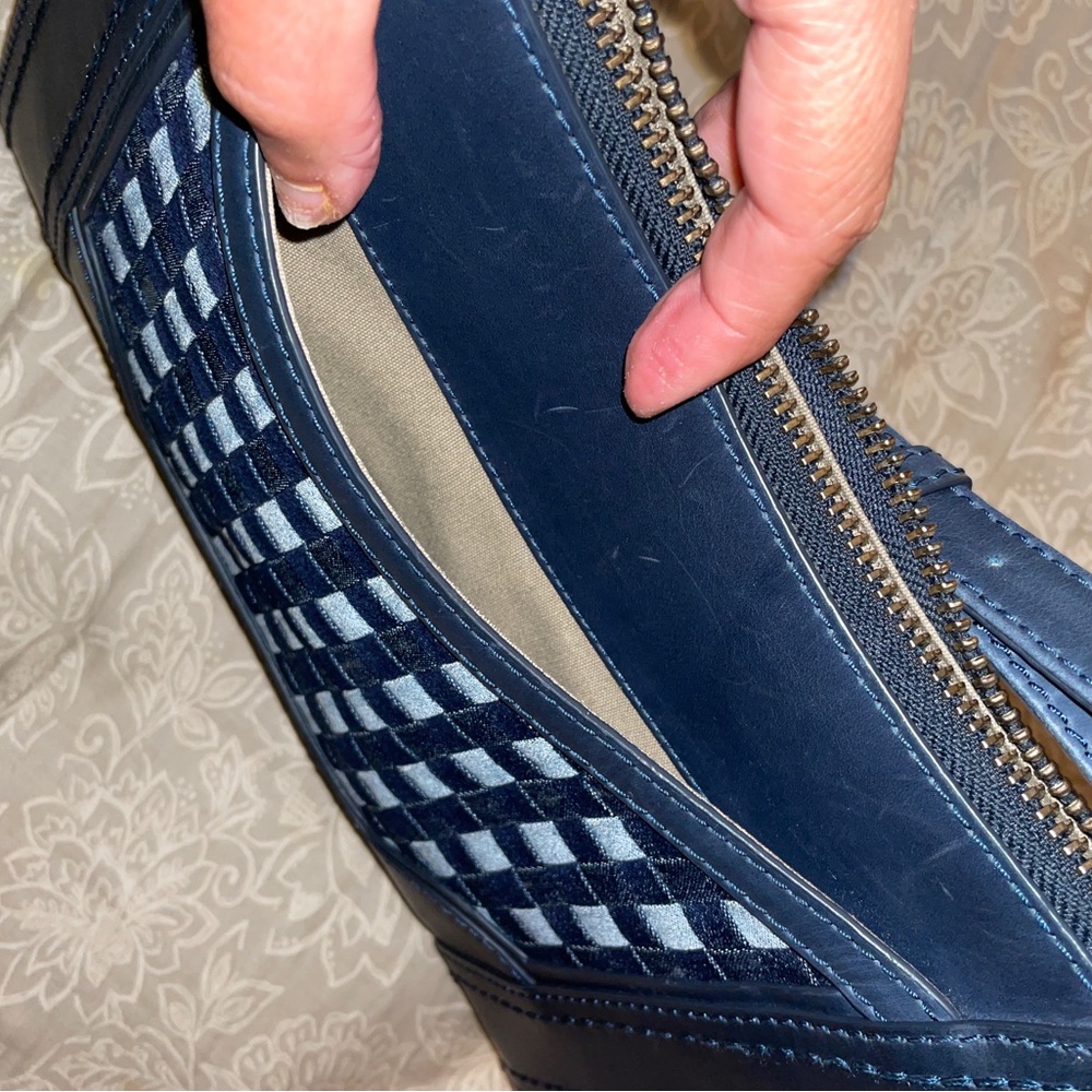 Purse, Barely Used - image 1